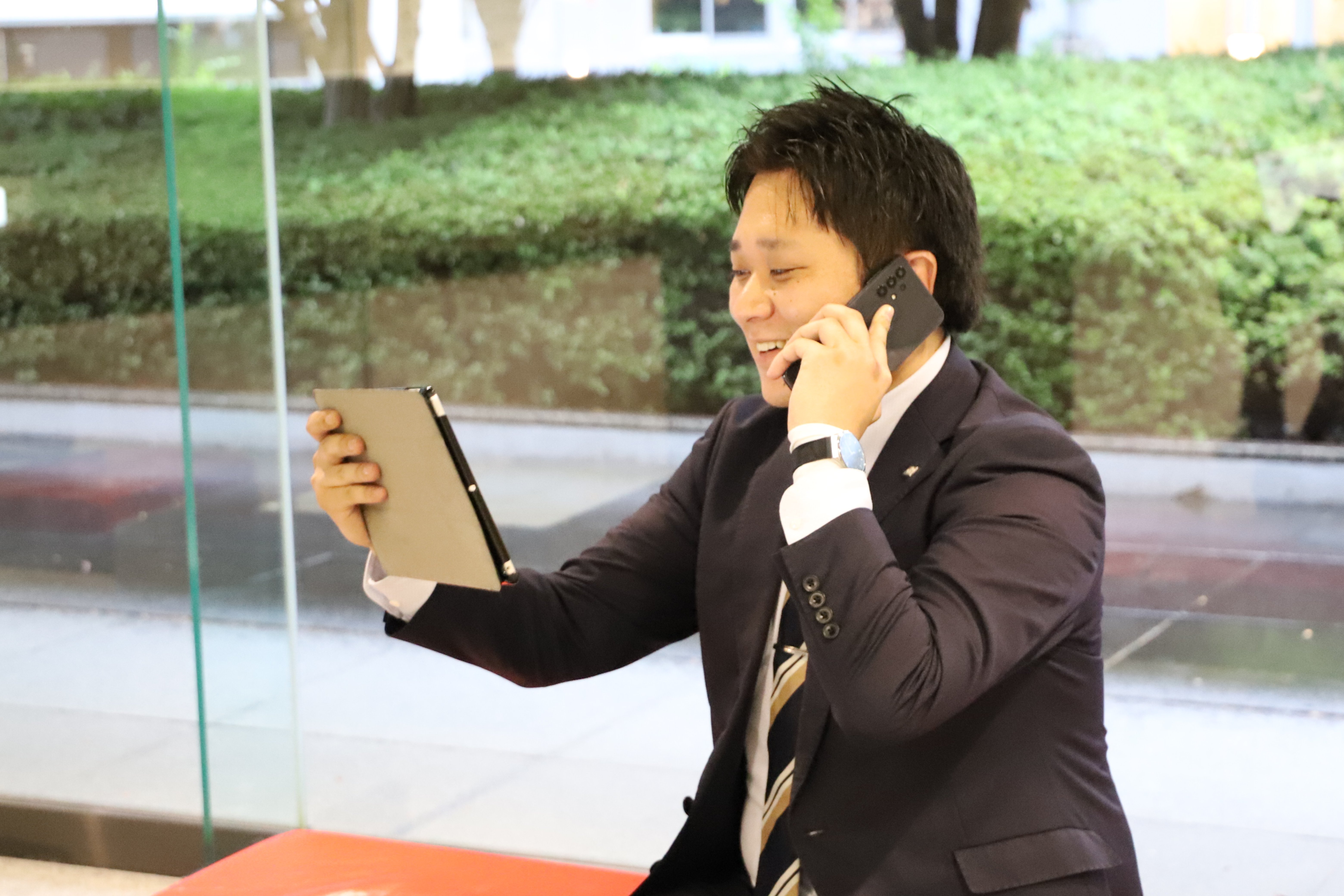 東日本営業部 T.F 業務中の様子