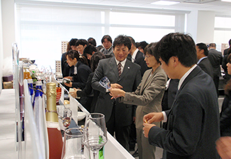 新商品発表会